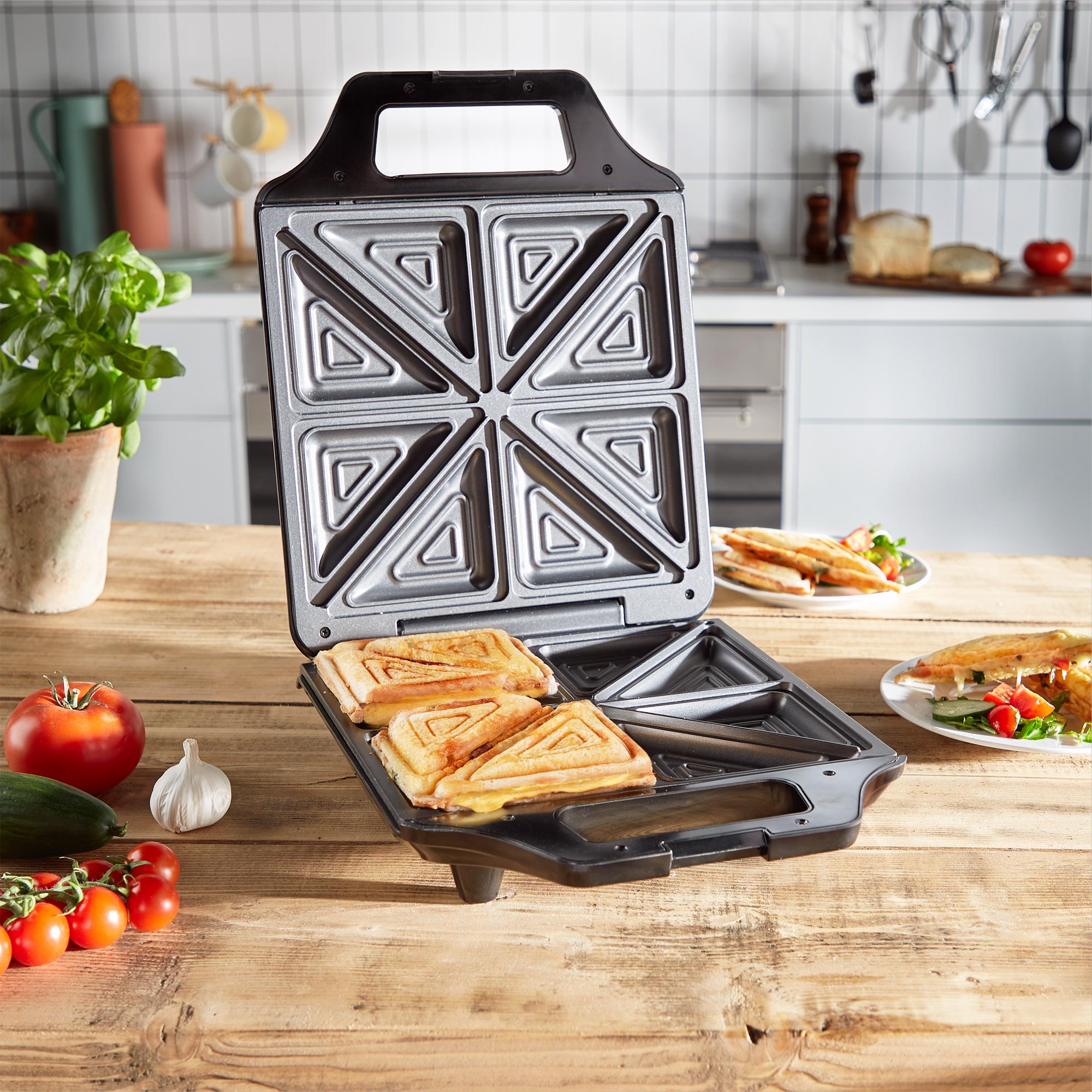 VonShef Toastie Maker 4 Slice Sandwich Toaster Machine NonStick & Easy Clean 5056115728563 eBay
