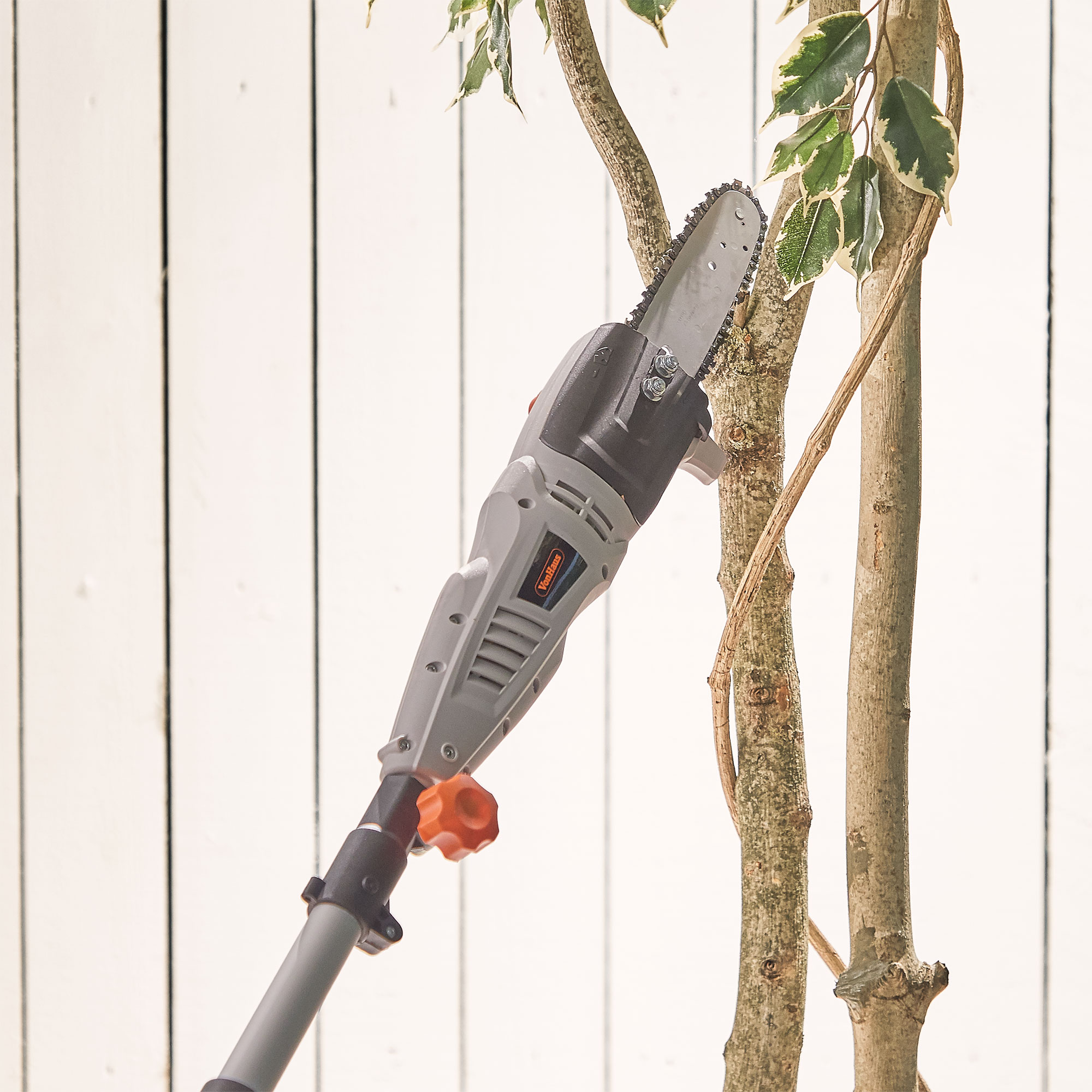 VonHaus 2 in 1 Pole Chainsaw & Trimmer 750W with Extendable