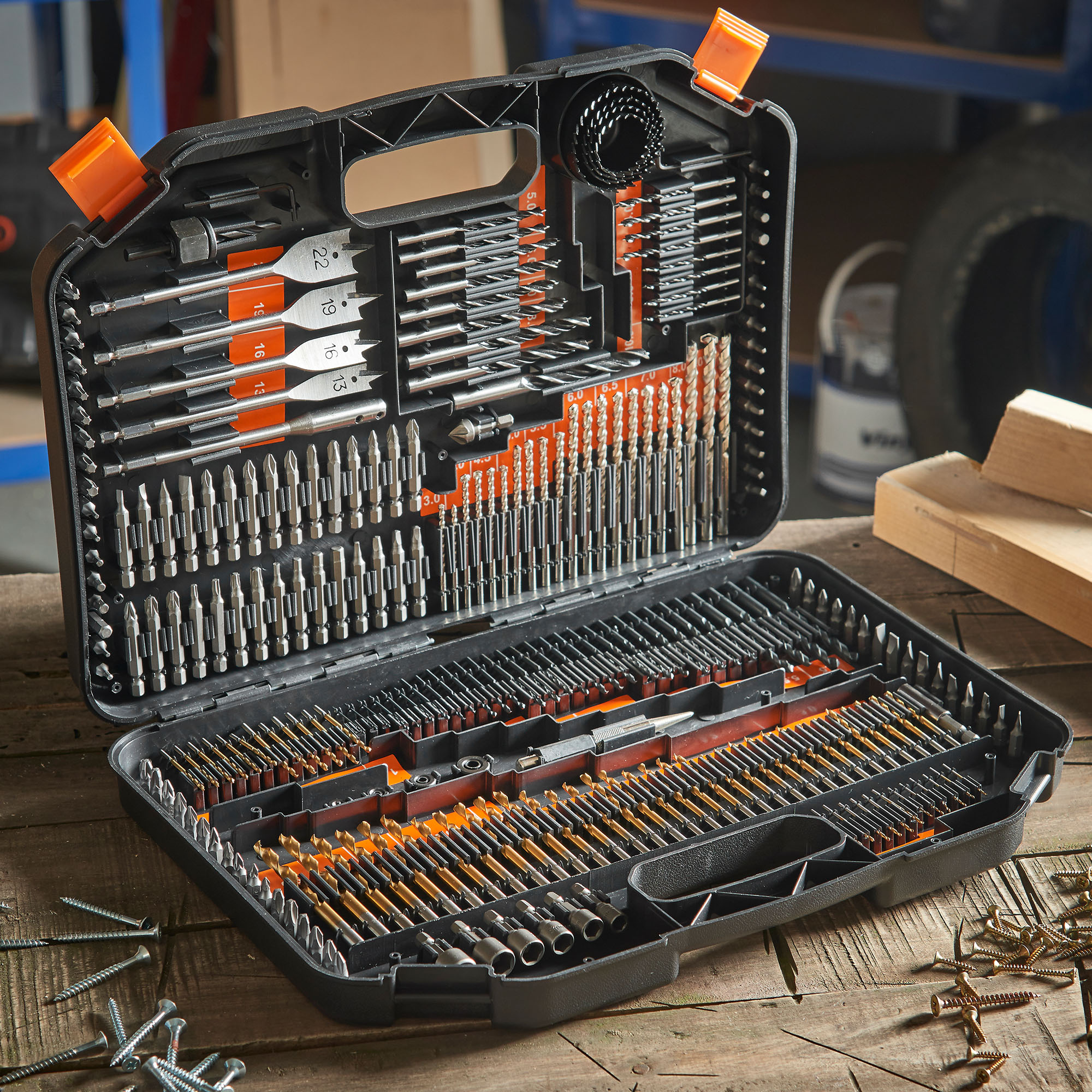 VonHaus 246pc Drill Bit Set & Carry Case Includes Titanium HSS Drill
