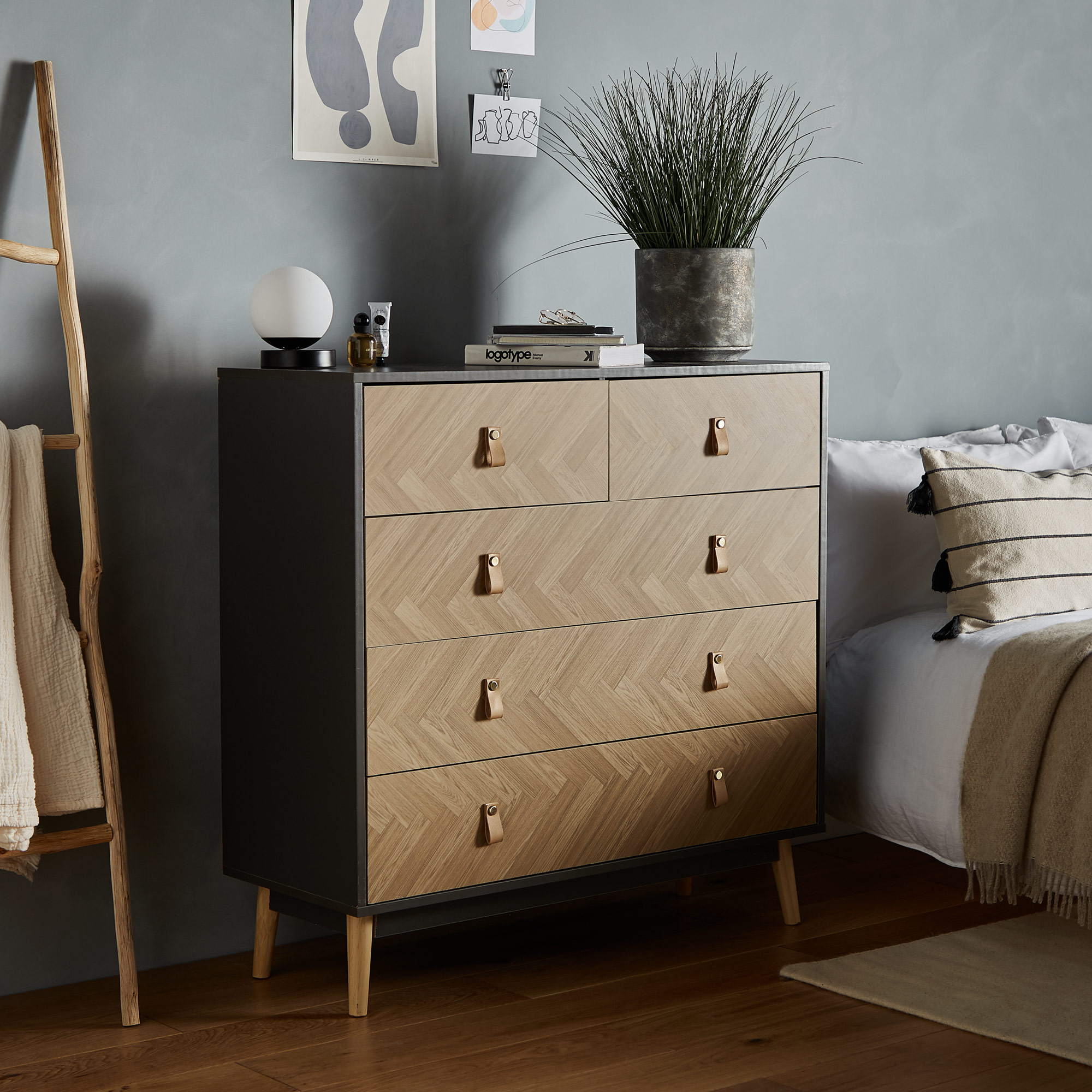 VonHaus Chest of Drawers Herringbone 5 Drawer Dresser, Grey & Wood