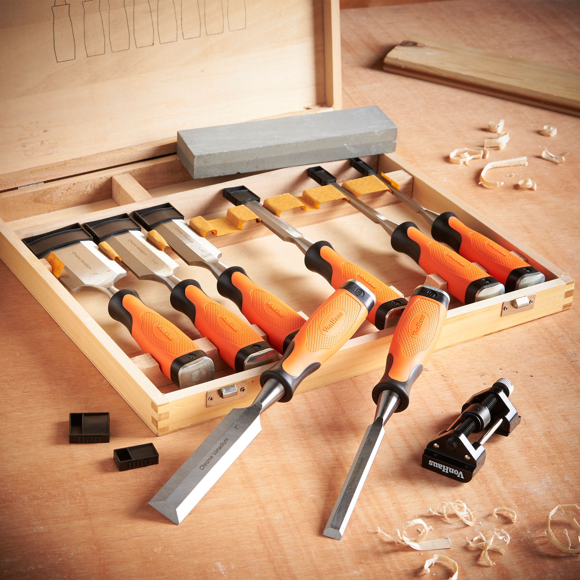 VonHaus 10 Piece Wood Working Chisel Set with Honing Guide 