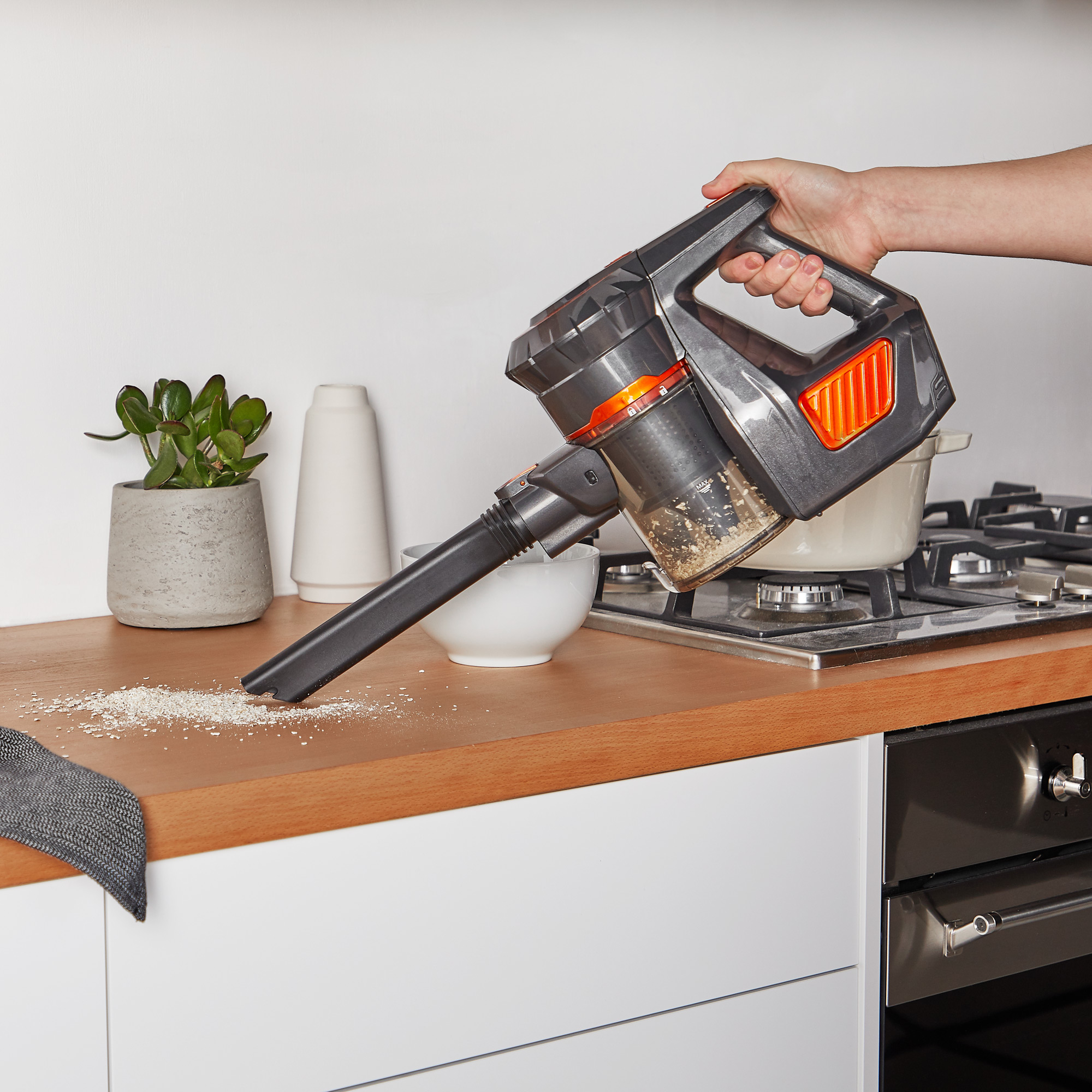 Vonhaus Vacuum Cleaner