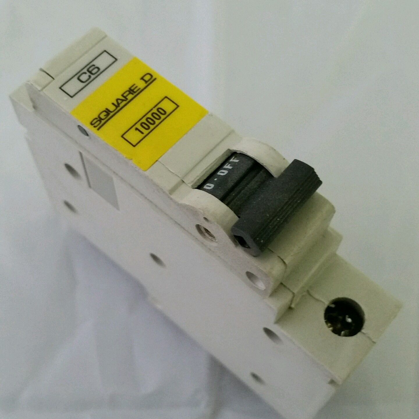 SQUARE D 6 AMP TYPE C 10 kA MCB CIRCUIT BREAKER 220//240V QOE BS EN 60898 6000