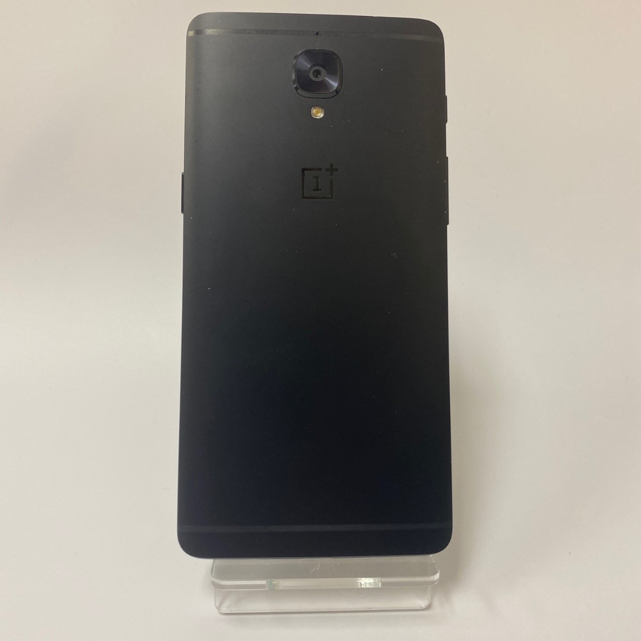 Не включается oneplus 3t