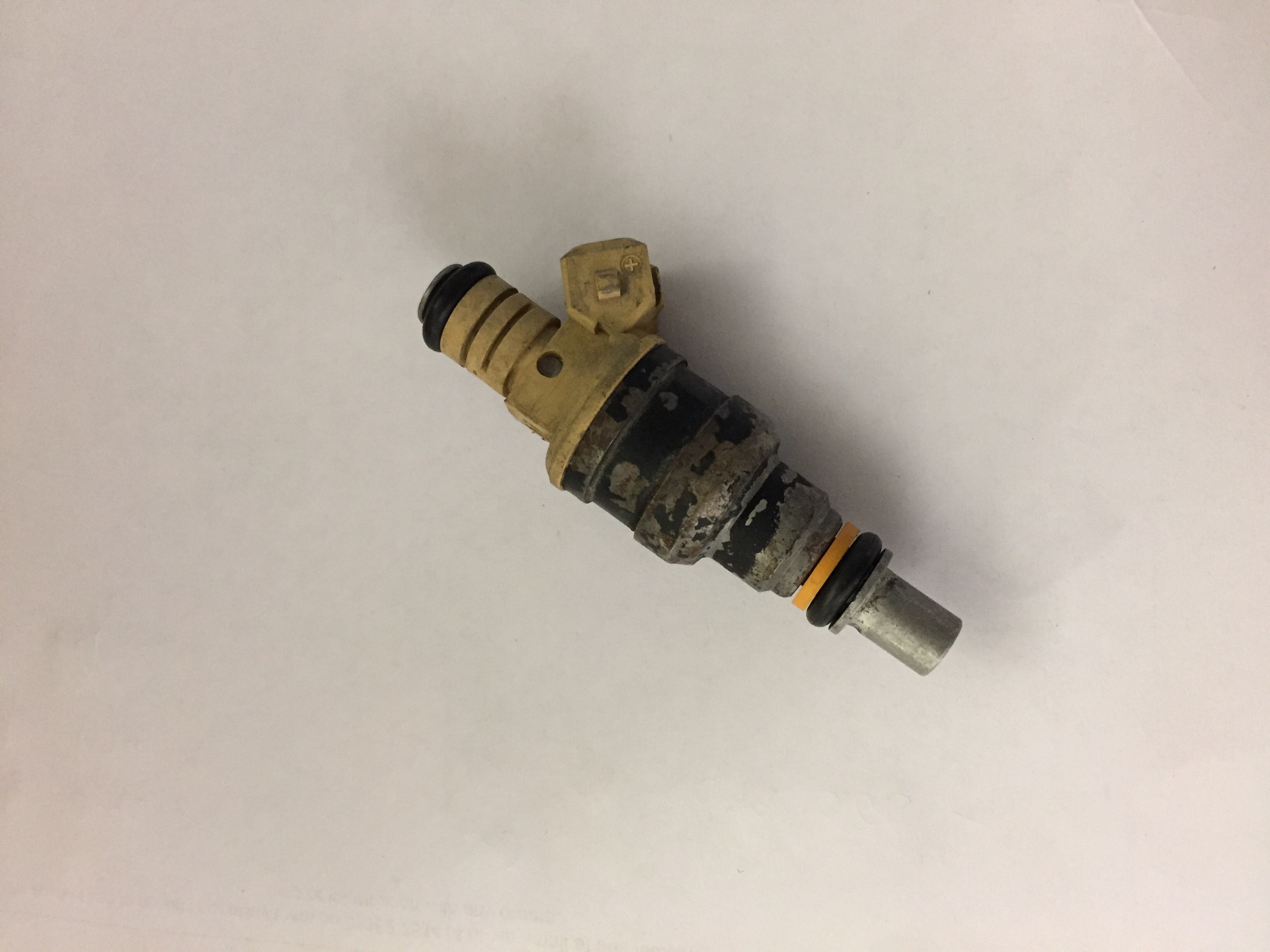 SPOOX Cleaned 1 Vauxhall C20XE Fuel Injector