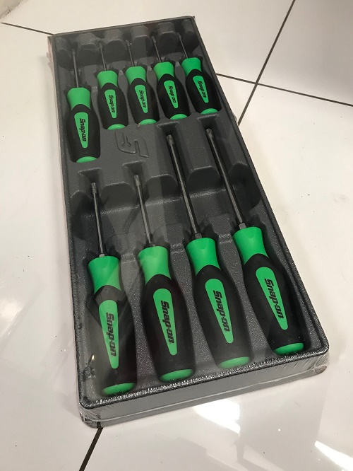 Brand New SnapOn 9 Piece Instinct Handle Torx Driver Set Green SGDTX90BG eBay