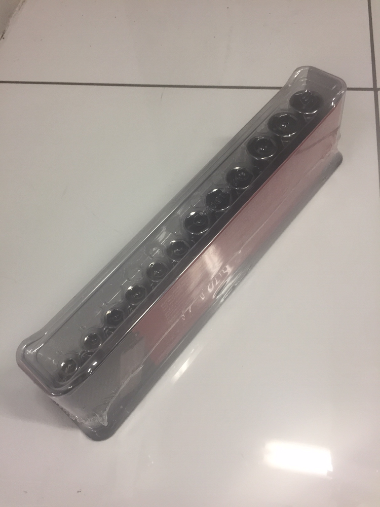 Snap On 3/8" 12 Piece 6 point deep socket set 212SFSMY 8mm 19mm