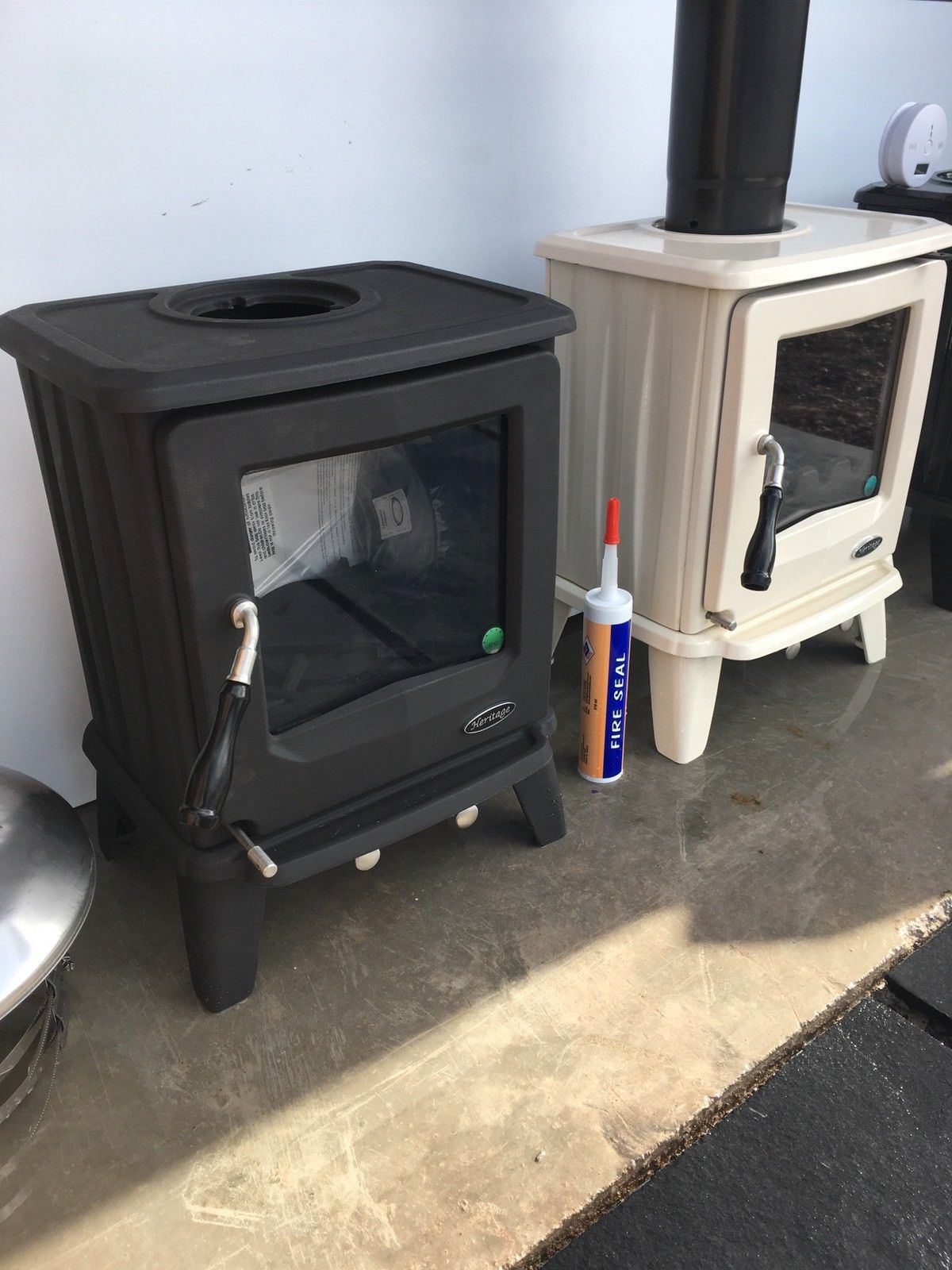 MULTIFUEL STOVE INSTALL KIT 904 FLUE LINER CREAM BLACK ENAMEL 5KW