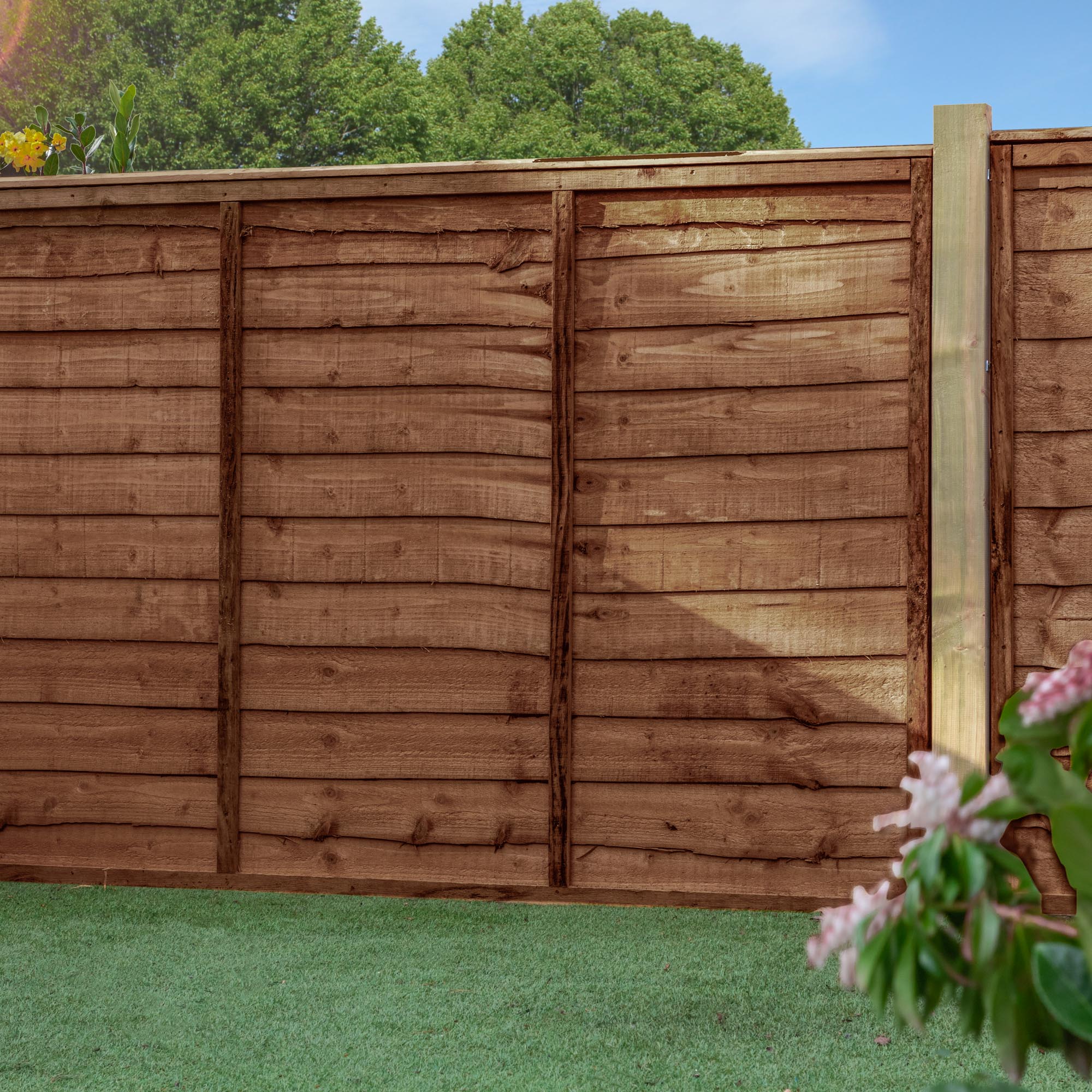 Wooden Pressure Treated Overlap Lap Fence Panels Garden Fencing 6ft 5ft 4ft 3ft eBay