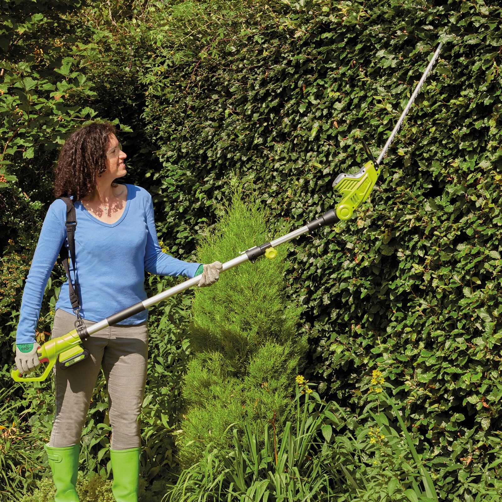 Garden Gear Cordless Pole Hedge Trimmer Long Reach 20V Li
