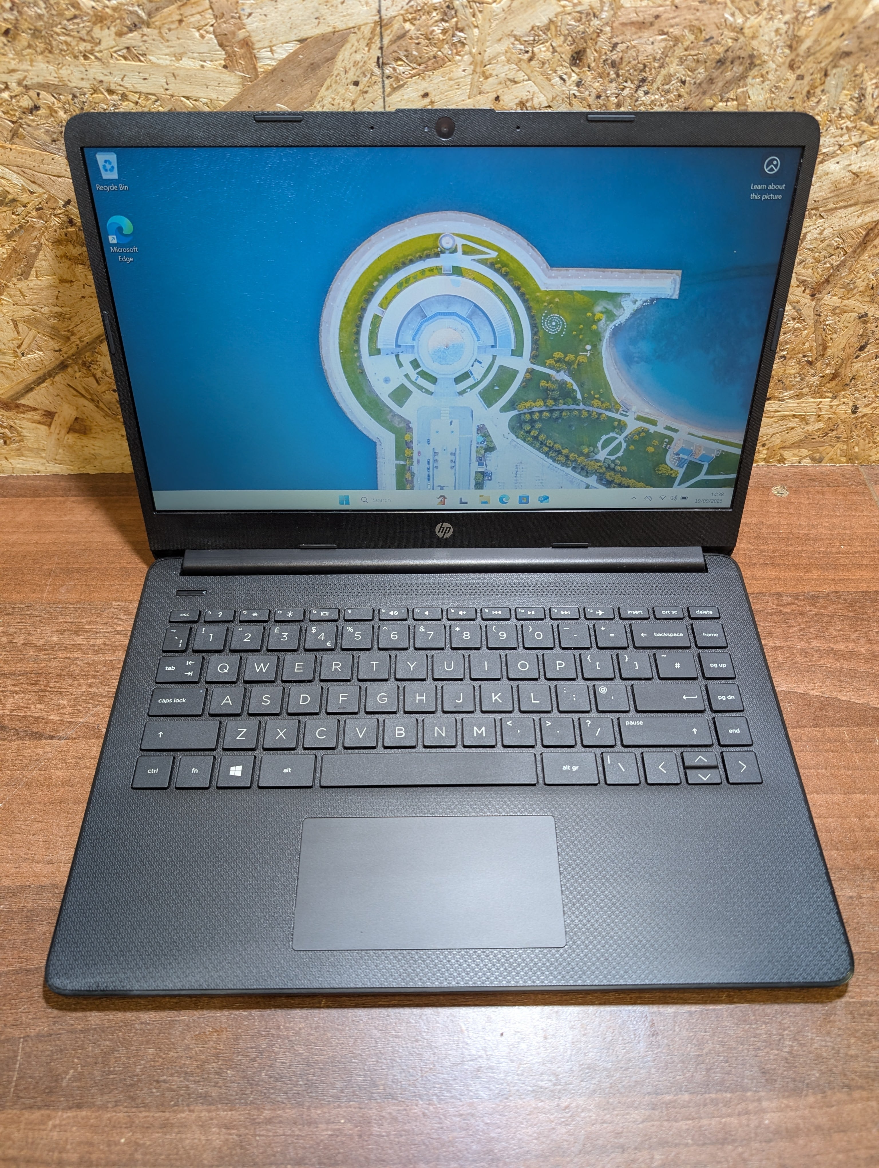 HP 14s-fq0xxx Laptop AMD 3020e 4GB RAM 64GB SSD Windows 11 Pro
